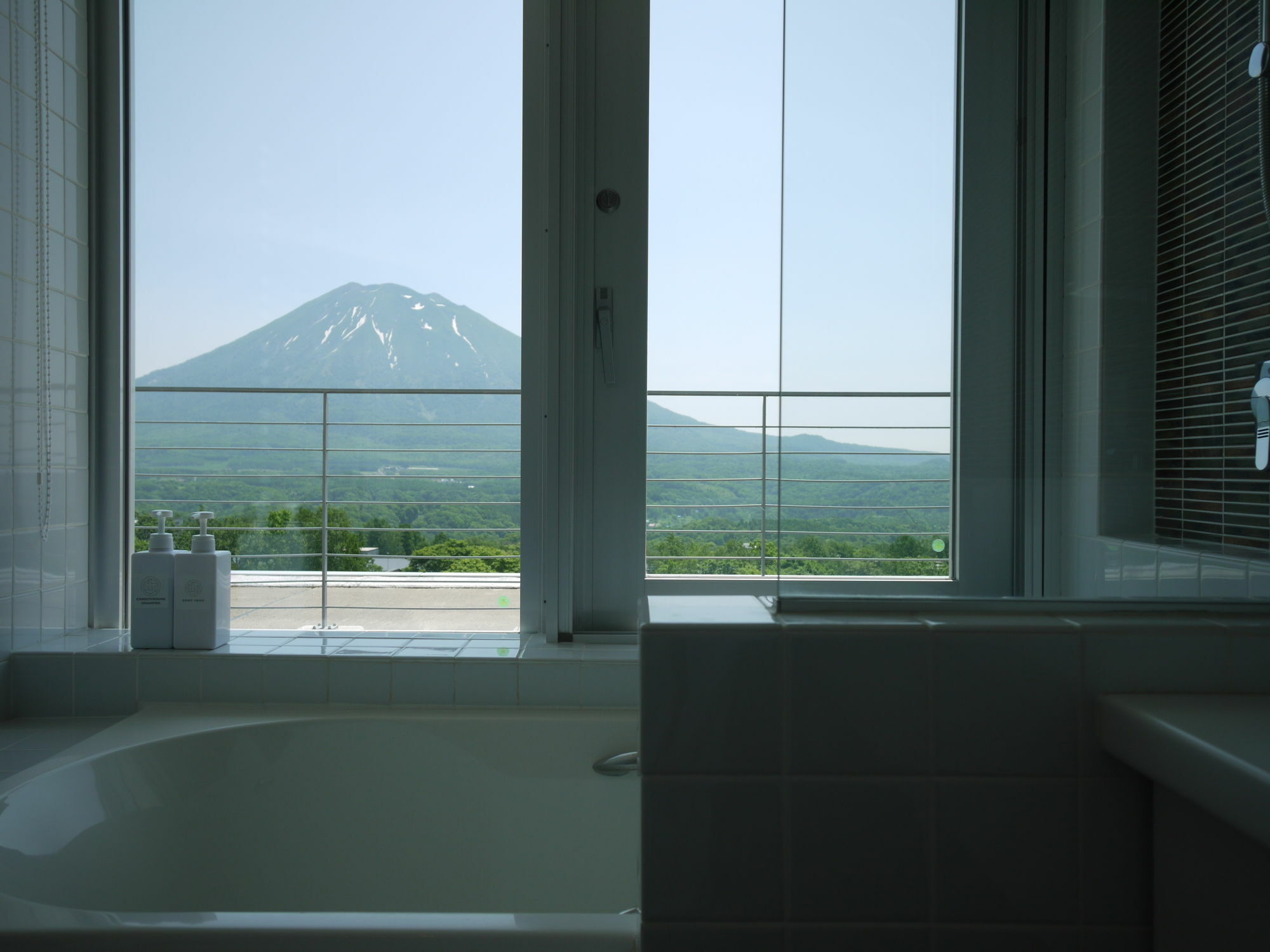 Niseko Central - Youtei Tracks Kutchan Bagian luar foto